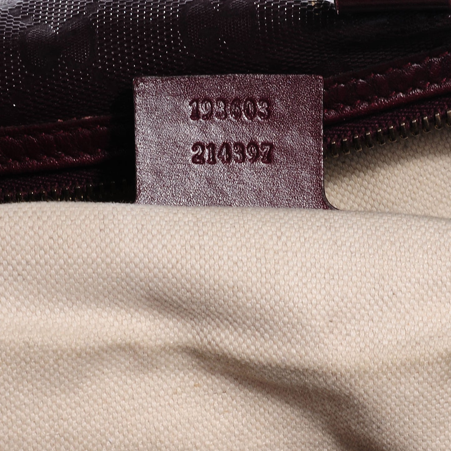 Imprime Monogram Medium Joy Boston Bordeaux