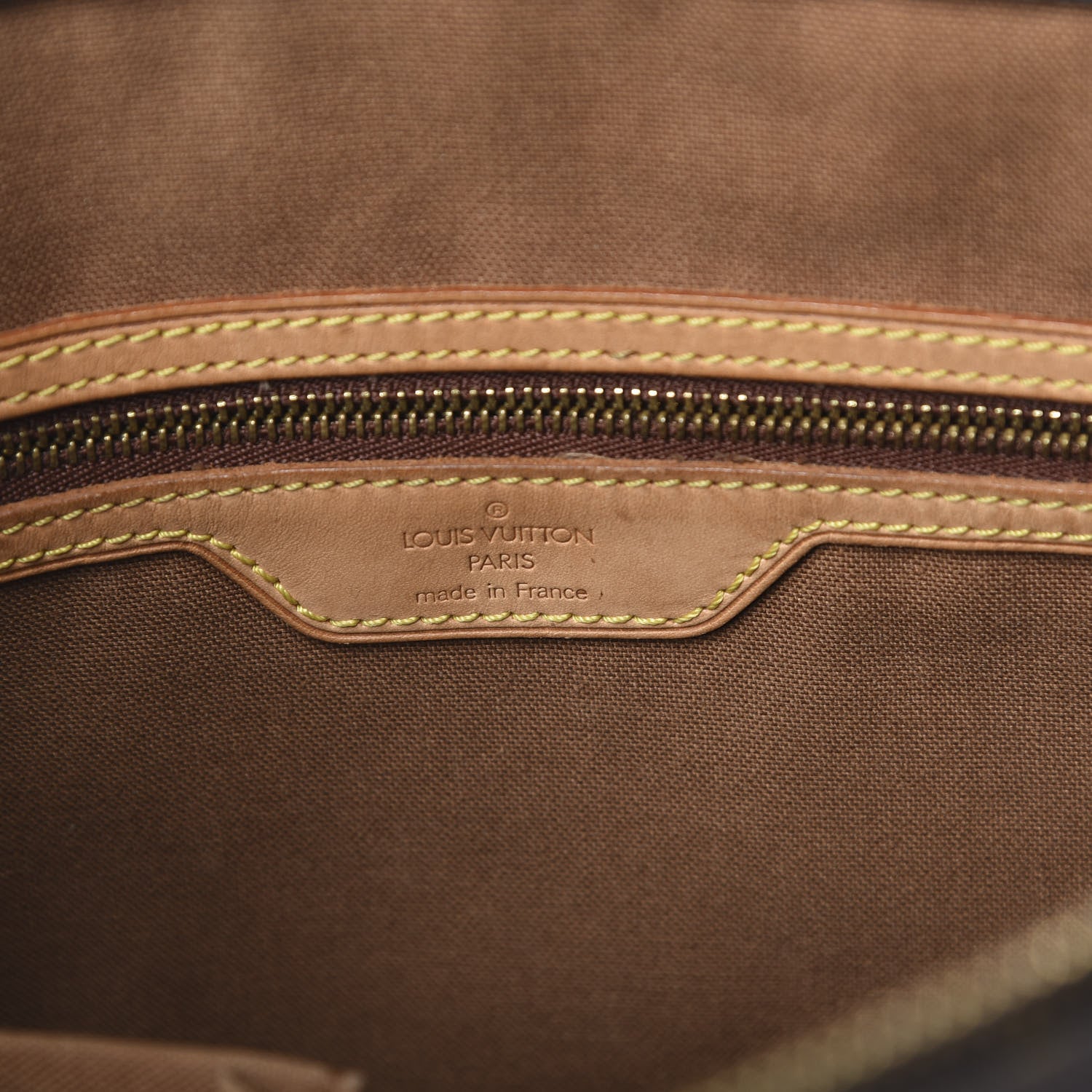 Louis Vuitton Monogram Cabas Mezzo 6 of 18