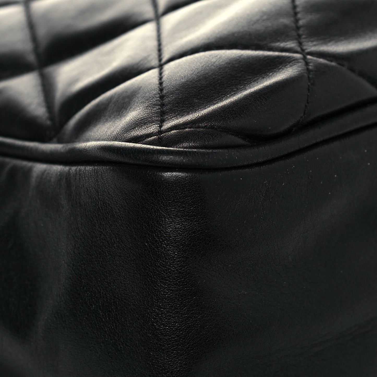 Lambskin Quilted Shoulder Bag Black