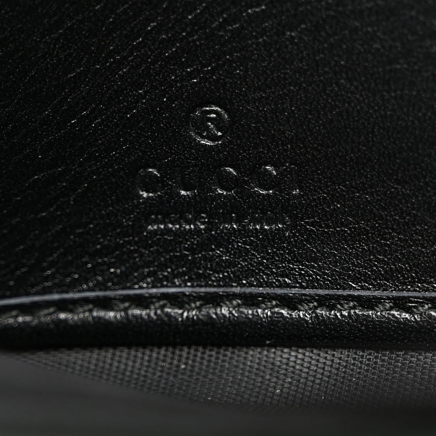 Calfskin Matelasse GG Marmont Zip Around Wallet Black