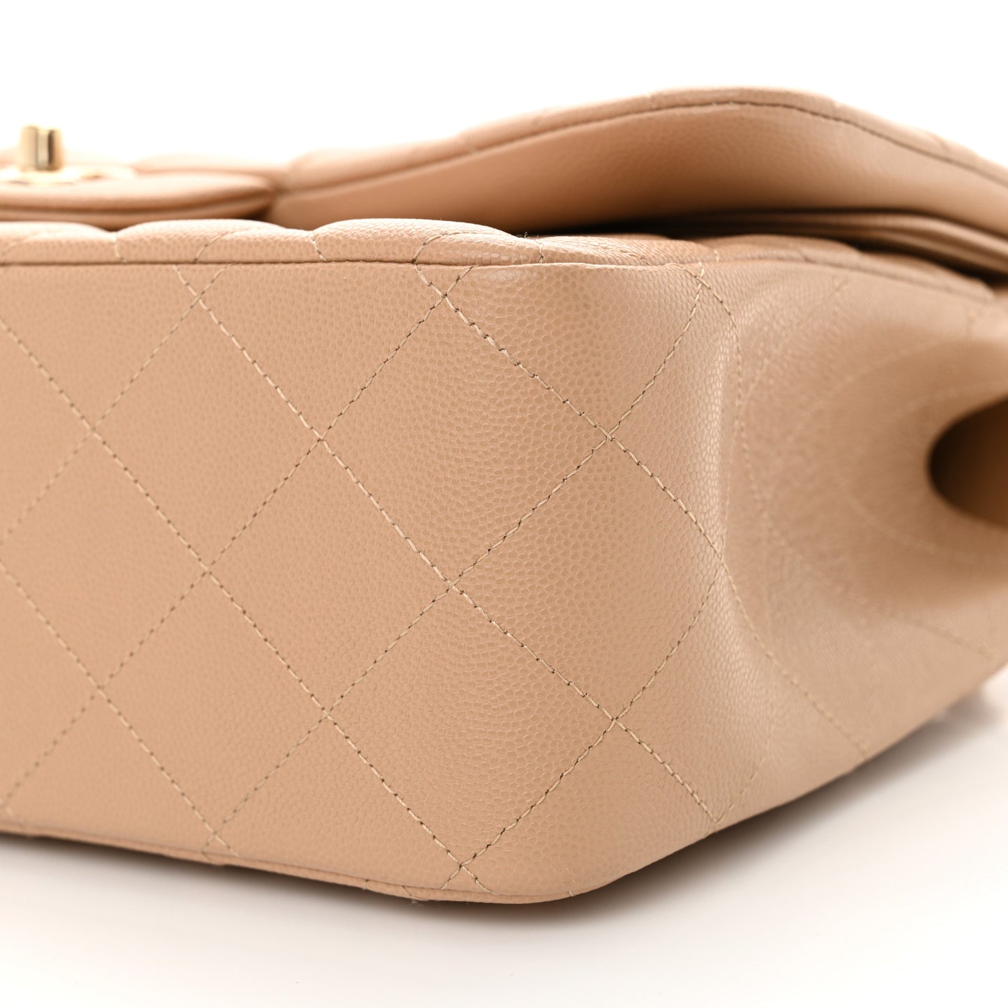 Caviar Quilted Jumbo Double Flap Beige Clair