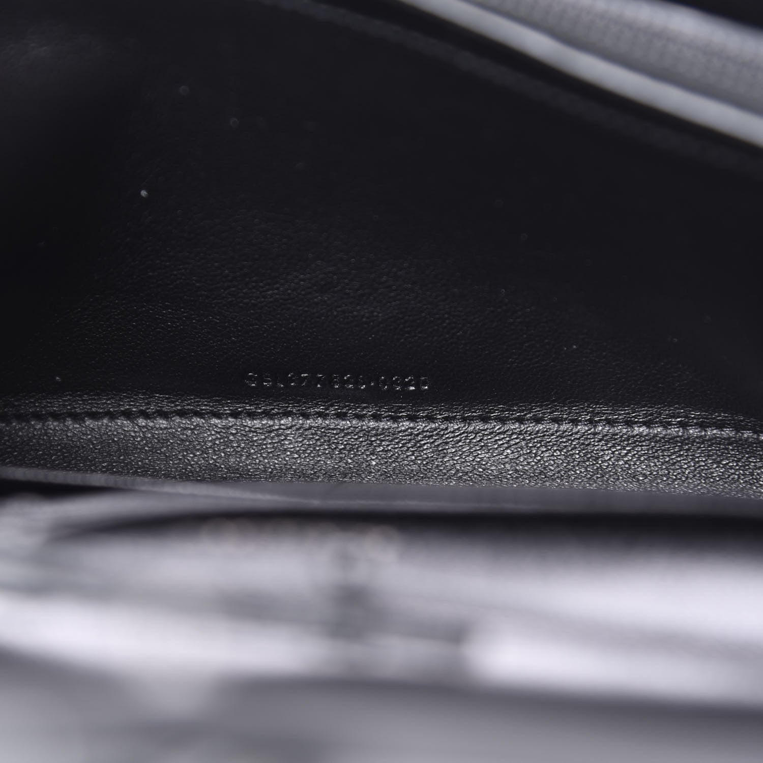 Saint Laurent Grain De Poudre Matelasse Chevron Monogram Chain Wallet Black 9 of 11