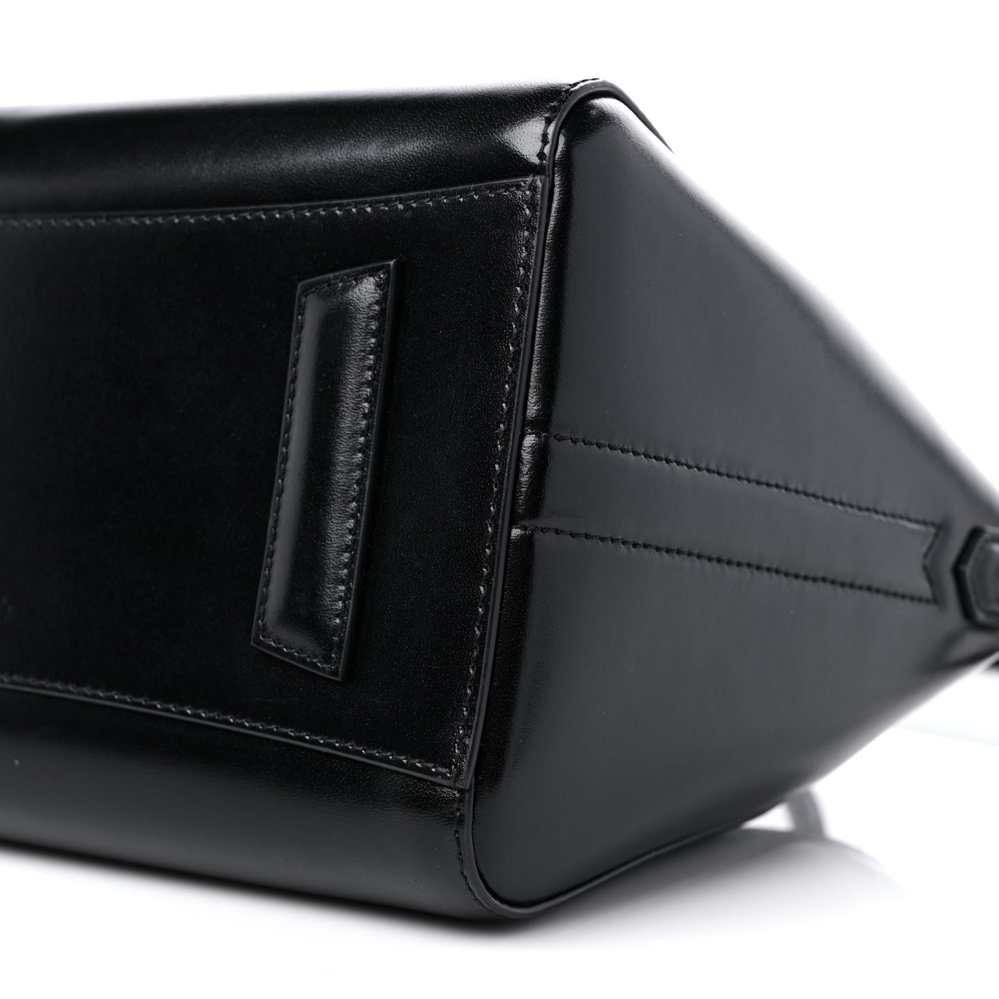 Shiny Lord Calfskin Small Antigona Black