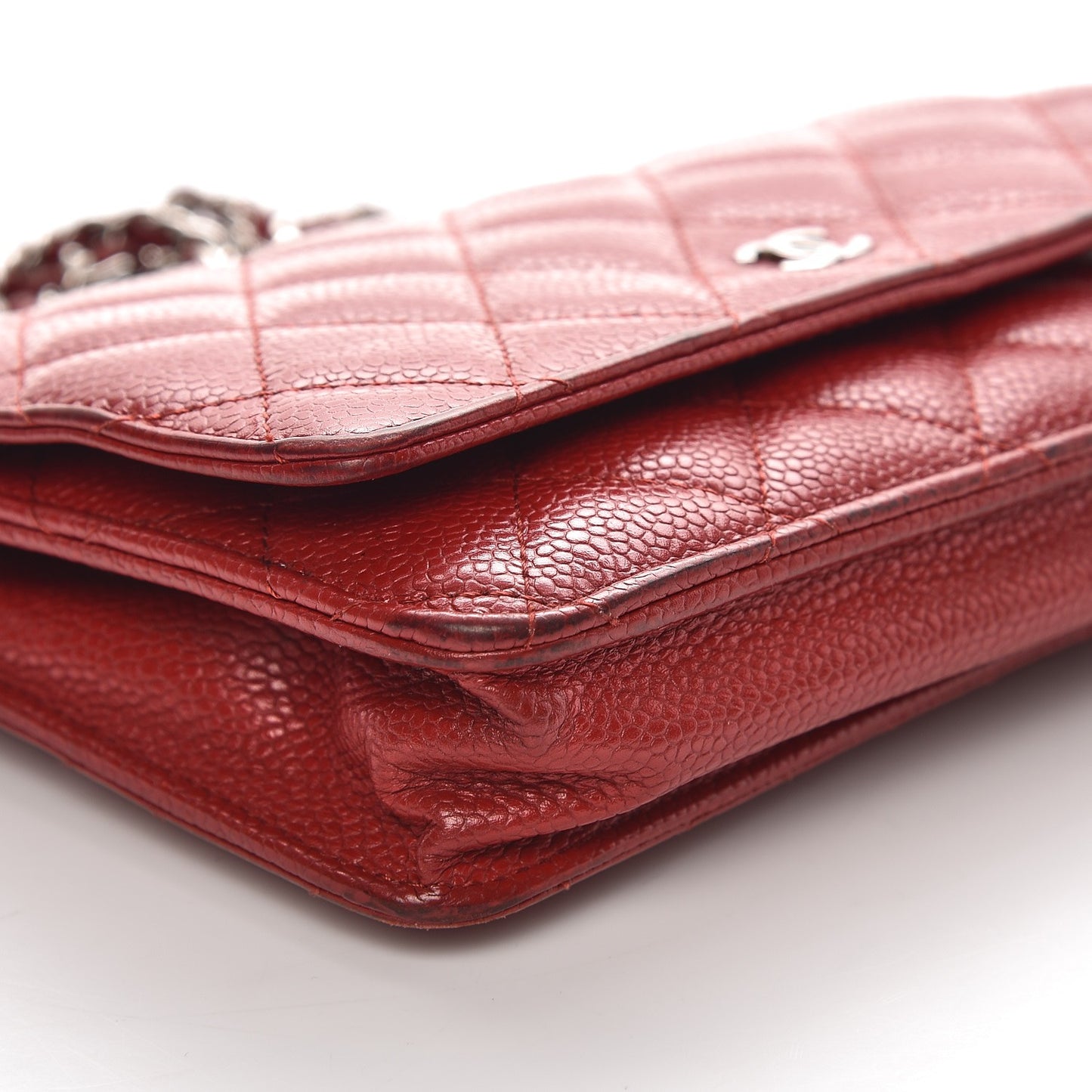Caviar Quilted Wallet on Chain WOC Red