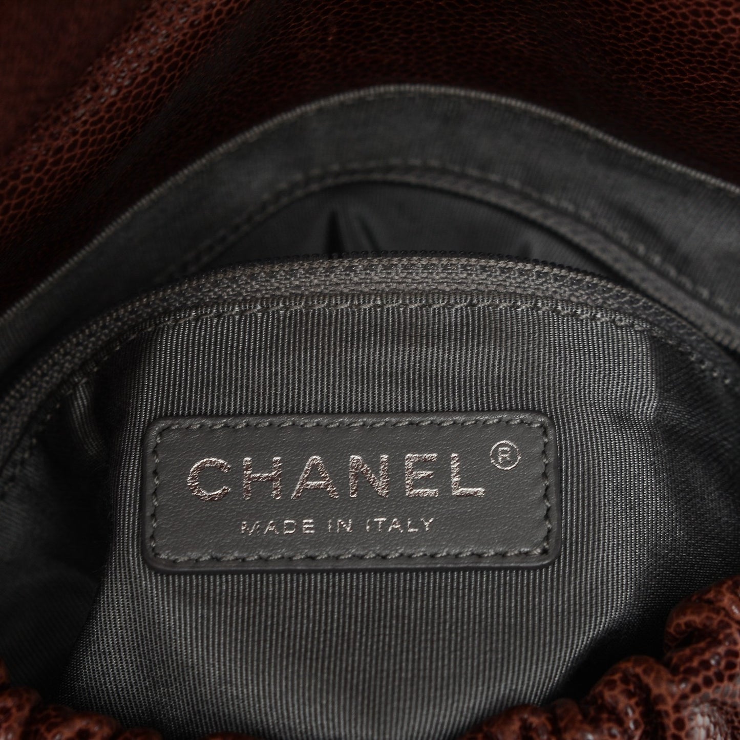 Crumpled Calfskin Quilted Medium Elastic Flap Bordeaux
