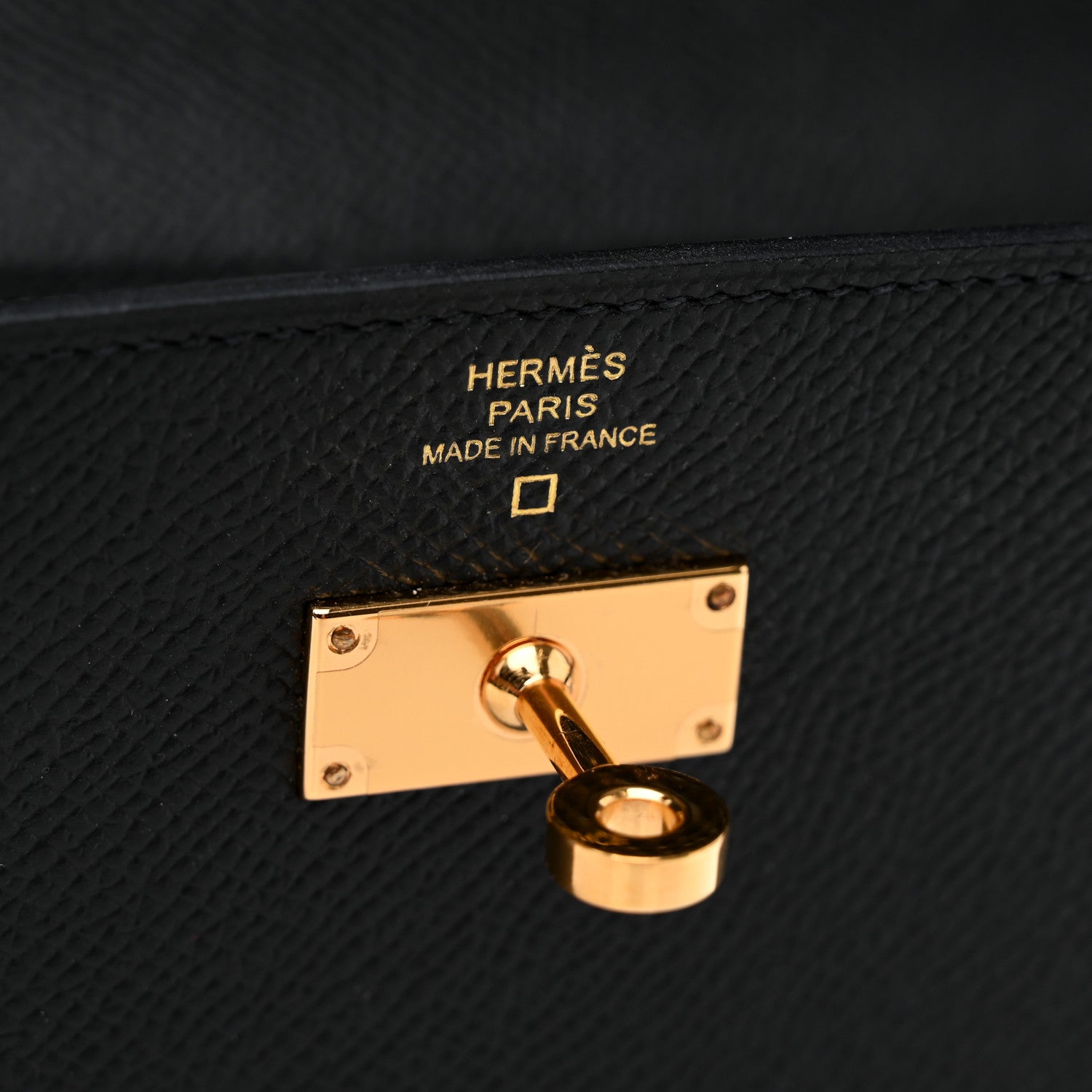 Hermes Epsom Matte Alligator Touch Kelly Wallet To Go Black 5 of 5