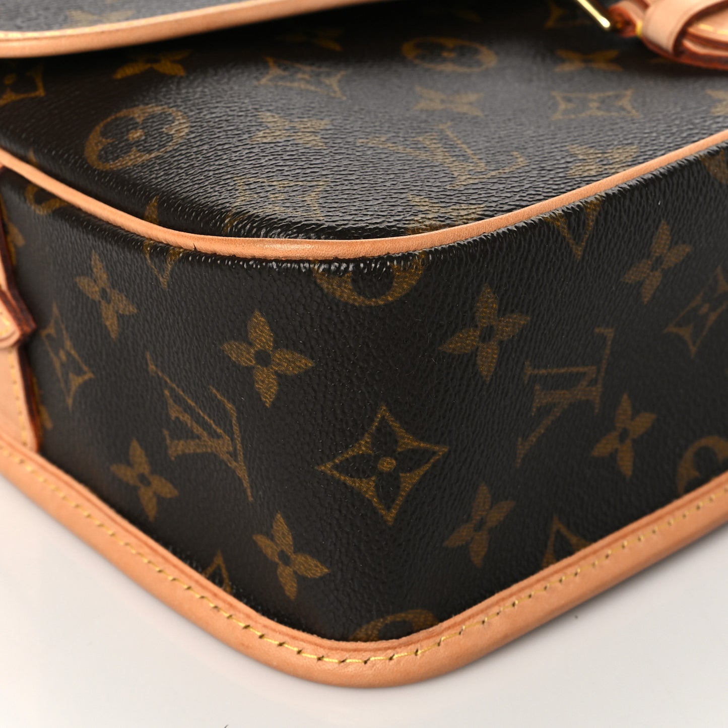 Monogram Sologne