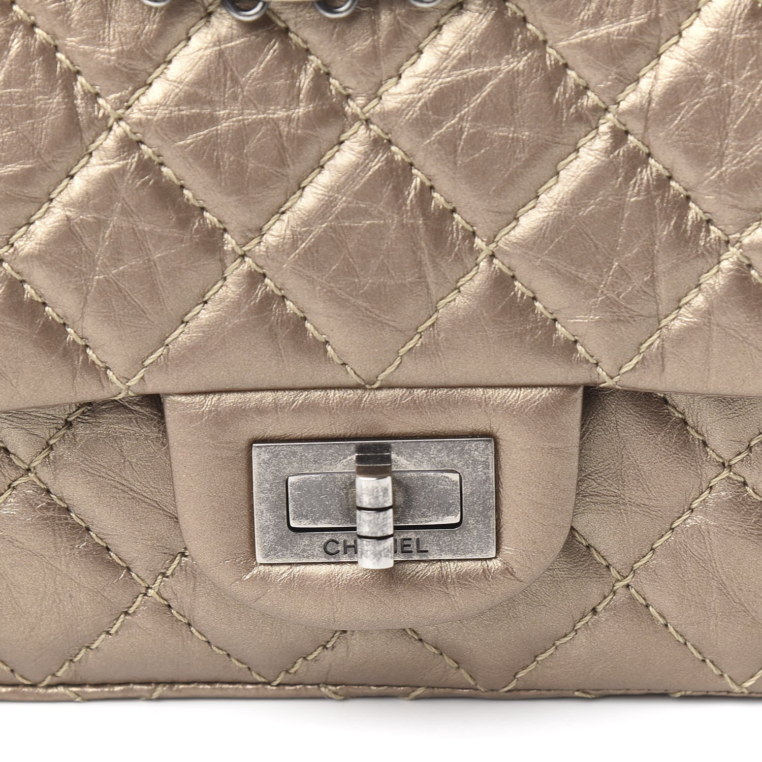 Chanel Metallic Aged Calfskin Quilted 2.55 Reissue 225 Flap Gold 10 of 11
