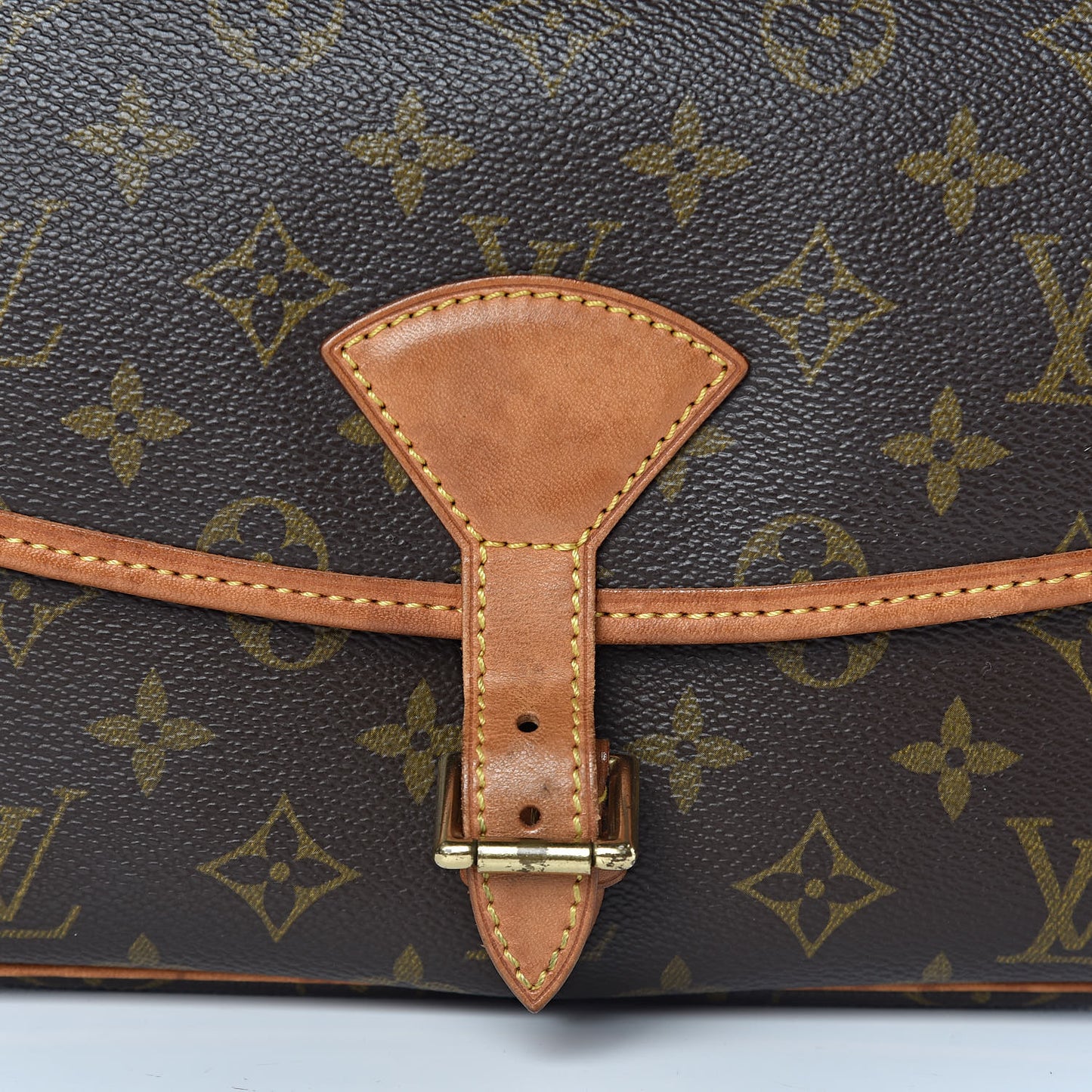Monogram Sologne