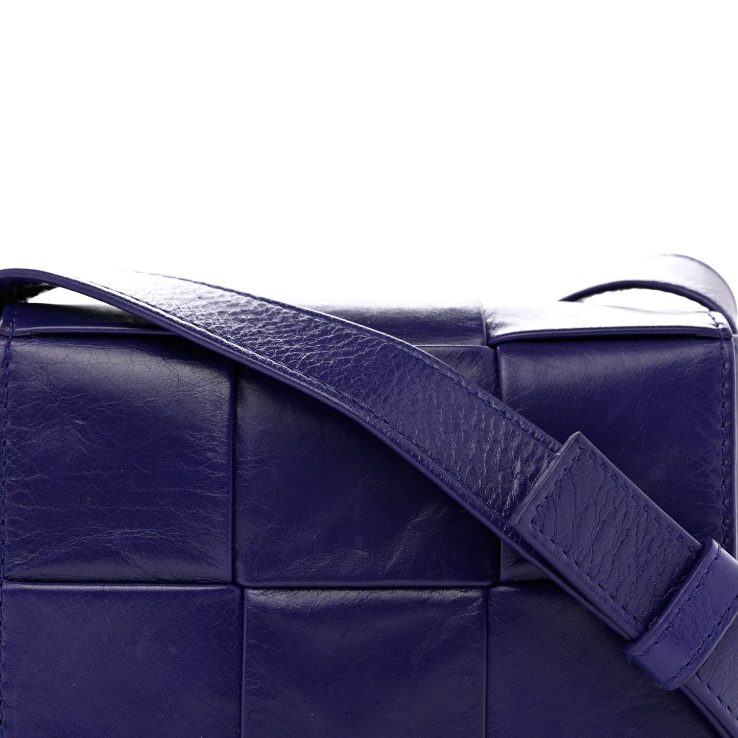 Crinkled Lambskin Maxi Intrecciato Extra Mini Cassette Crossbody Bag Unicorn