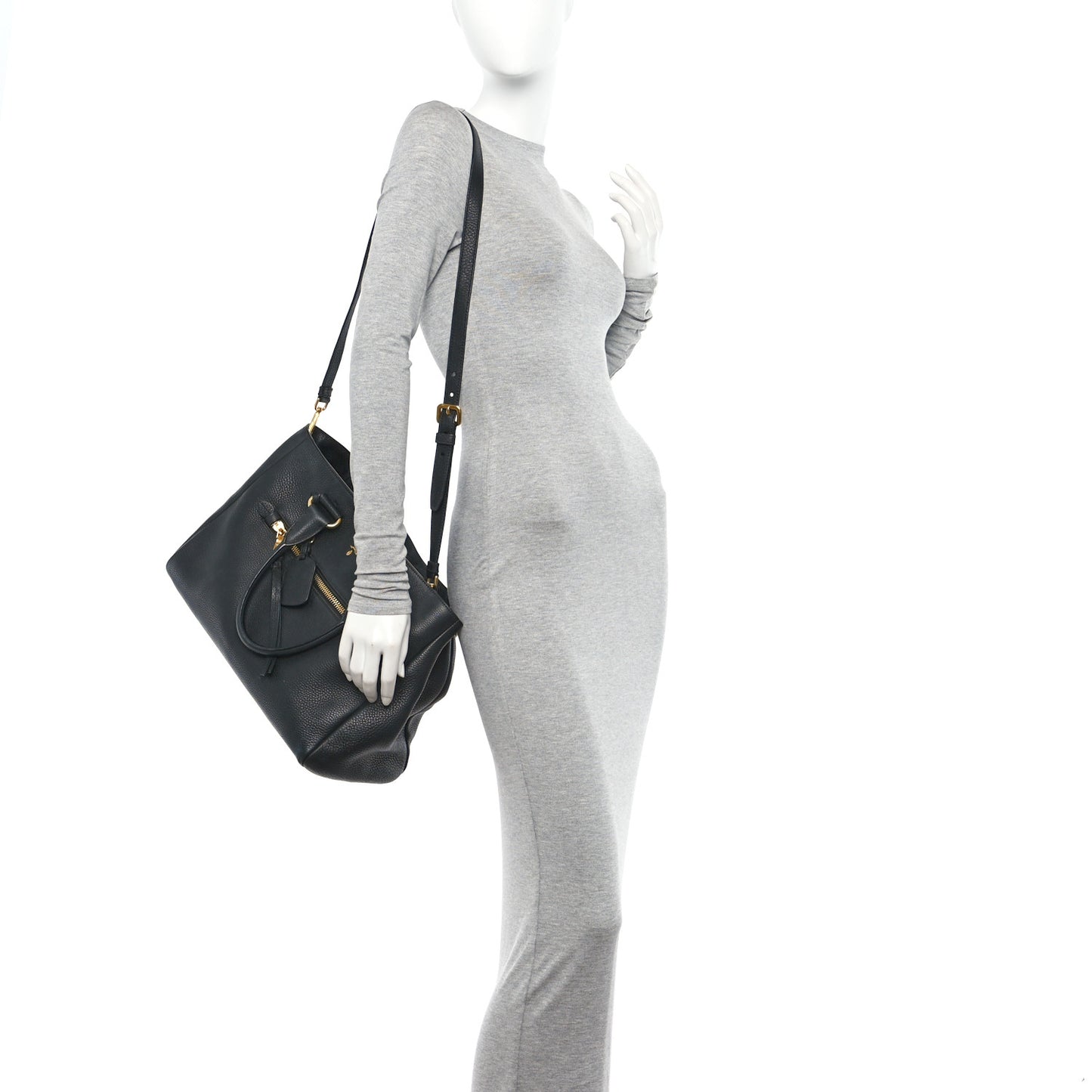 Vitello Daino Shopping Satchel Black