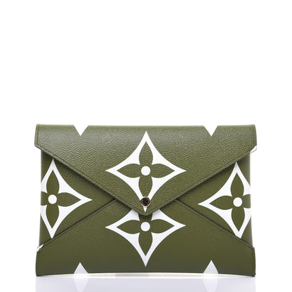 Louis Vuitton Monogram Giant Kirigami Pochette Set 9 of 14