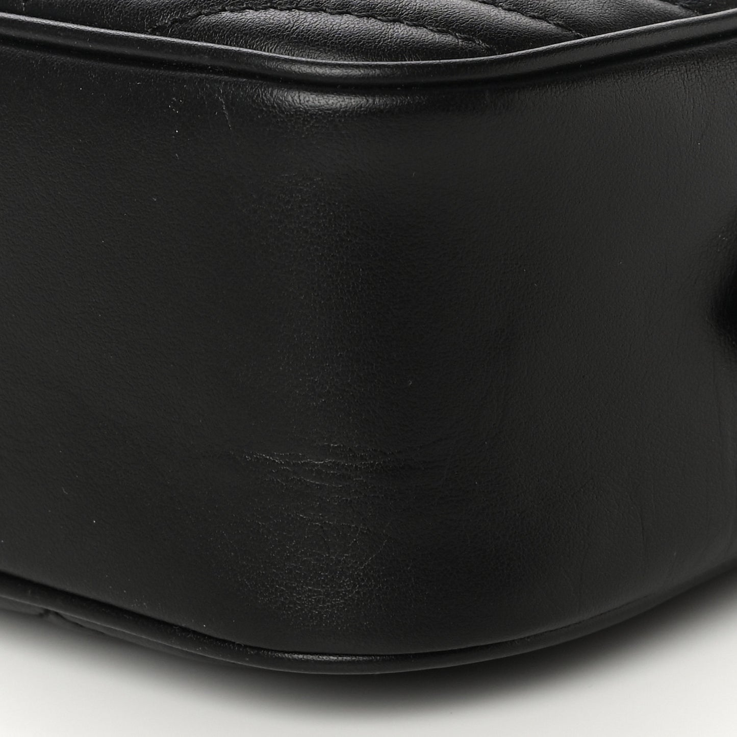 Calfskin Matelasse Small GG Marmont Chain Shoulder Bag Black