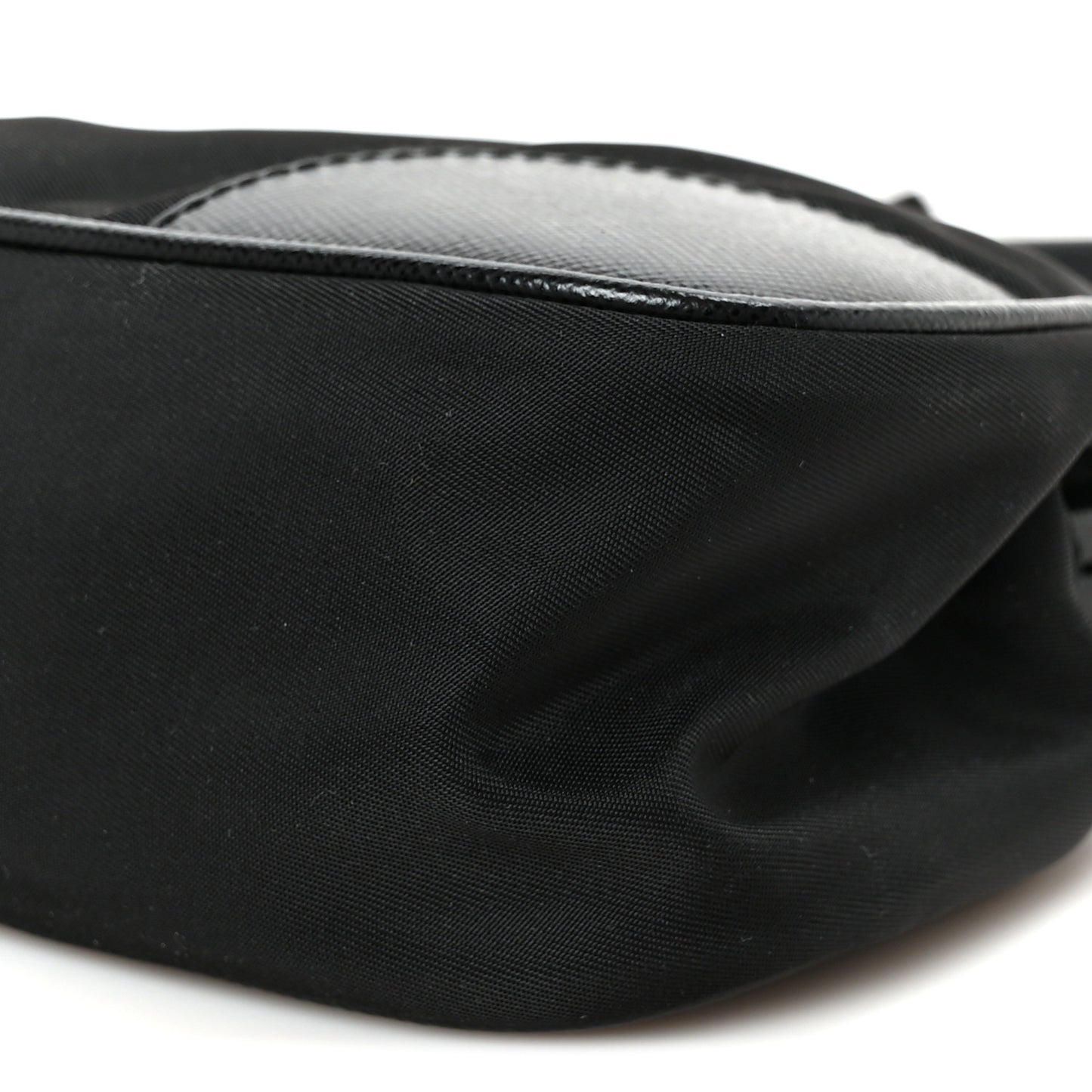 Tessuto Nylon Saffiano Kisslock Shoulder Bag Black