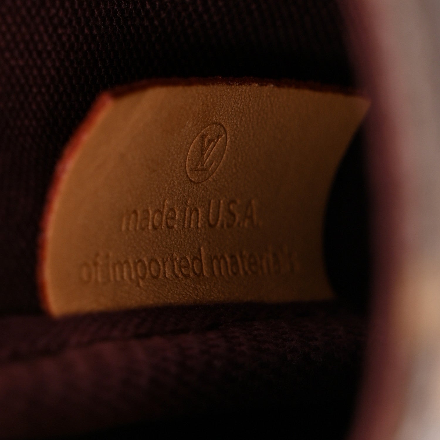 Louis Vuitton Monogram Favorite PM 7 of 11