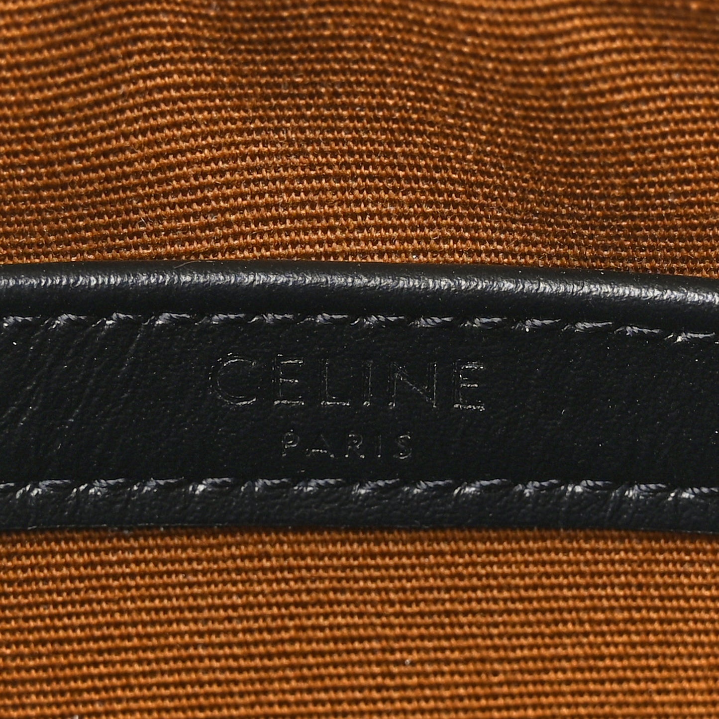 Triomphe Canvas Medium Messenger Bag Black