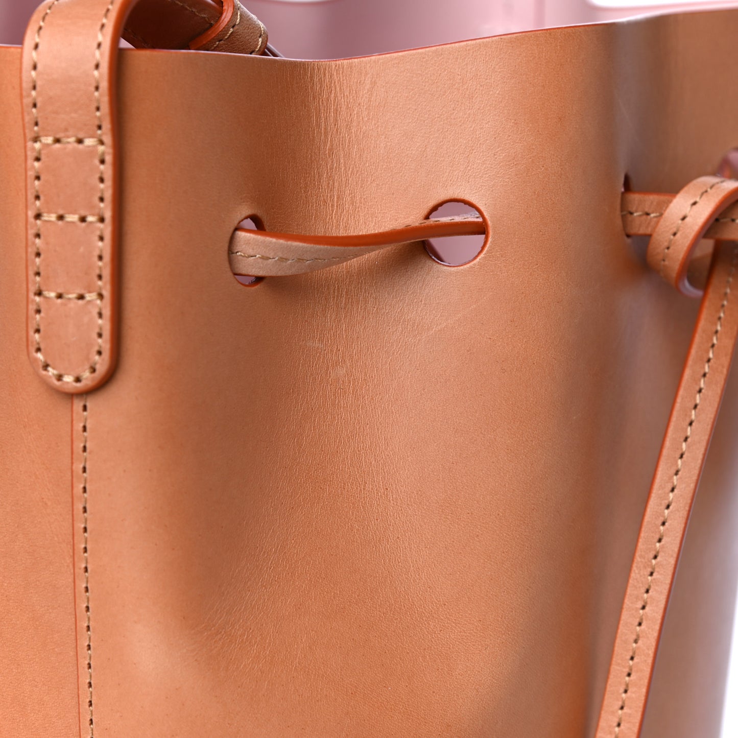 Calfskin Mini Mini Bucket Bag Camello Rosa