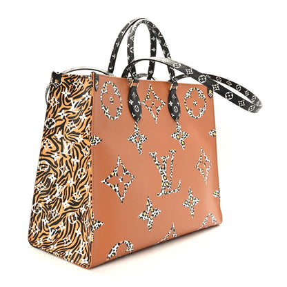 Louis Vuitton Monogram Giant Jungle Onthego GM Black 3 of 8