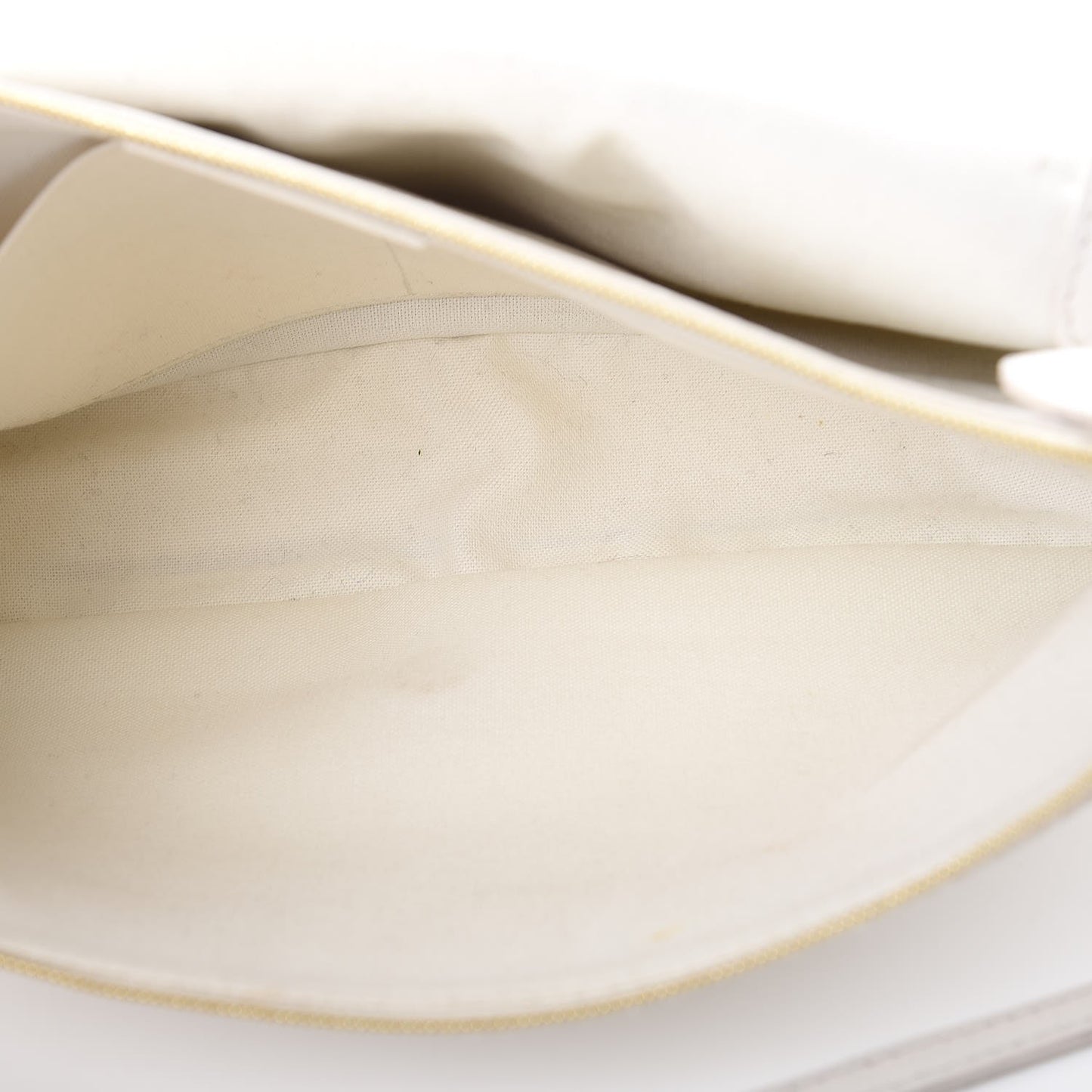 Essentiel Cuir Boheme Ivory
