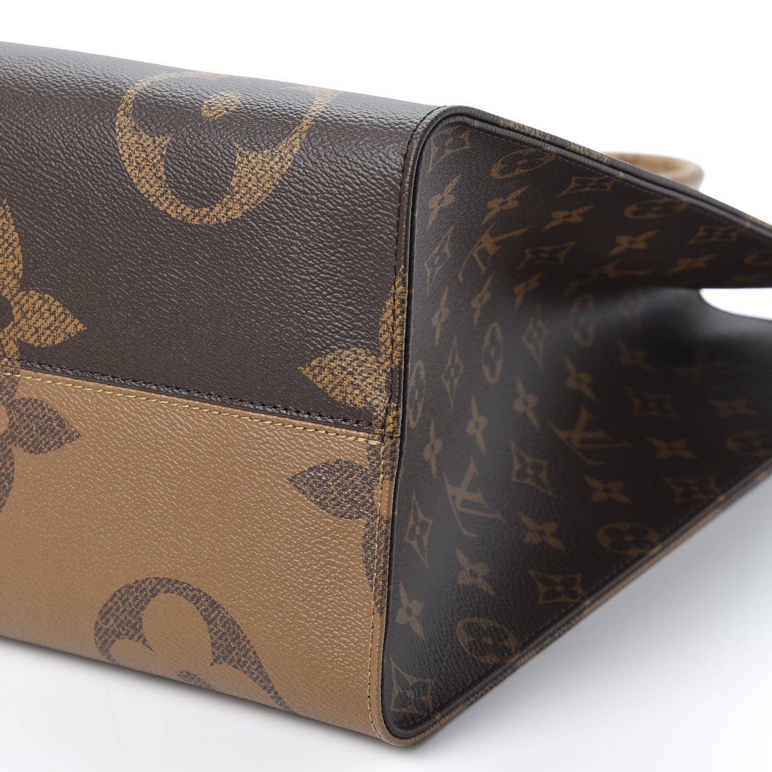 Louis Vuitton Reverse Monogram Giant Onthego GM 6 of 9
