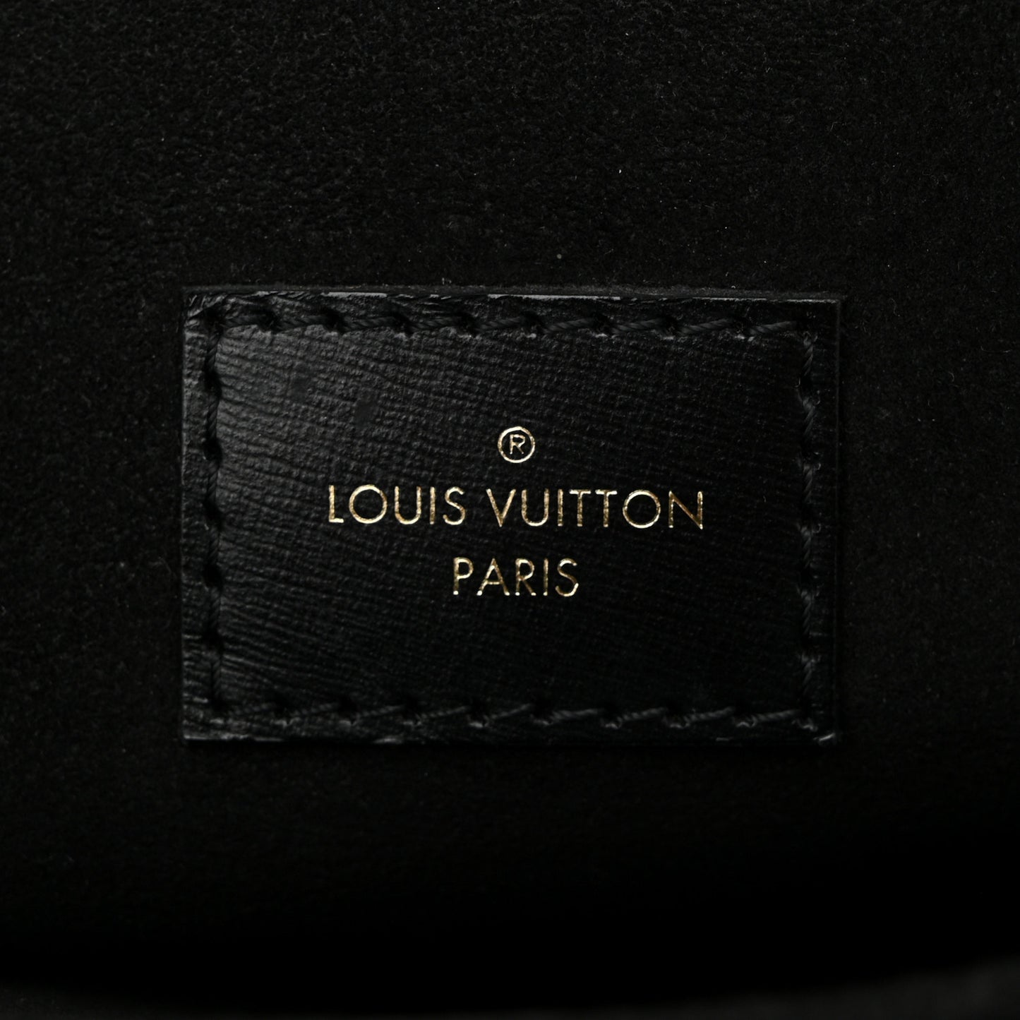 Reverse Monogram Pochette Metis