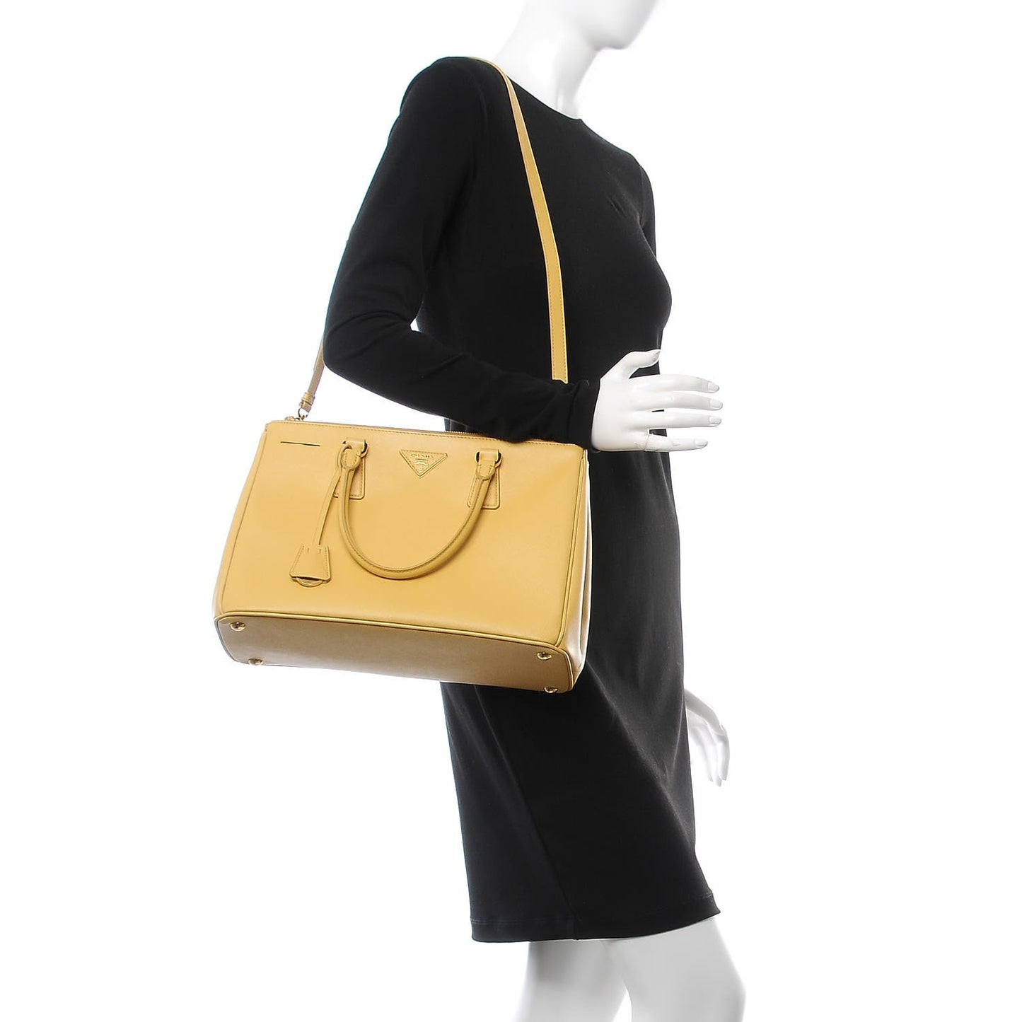 Saffiano Medium Galleria Double Zip Tote Ginestra