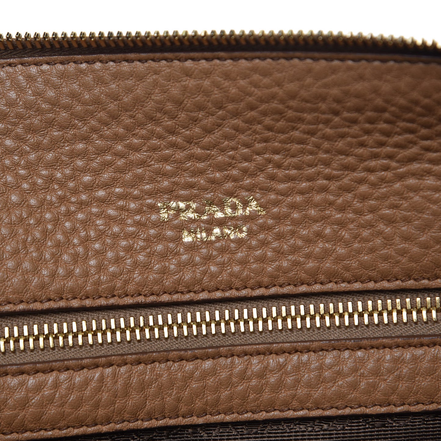 Vitello Daino Pocket Tote Caramel