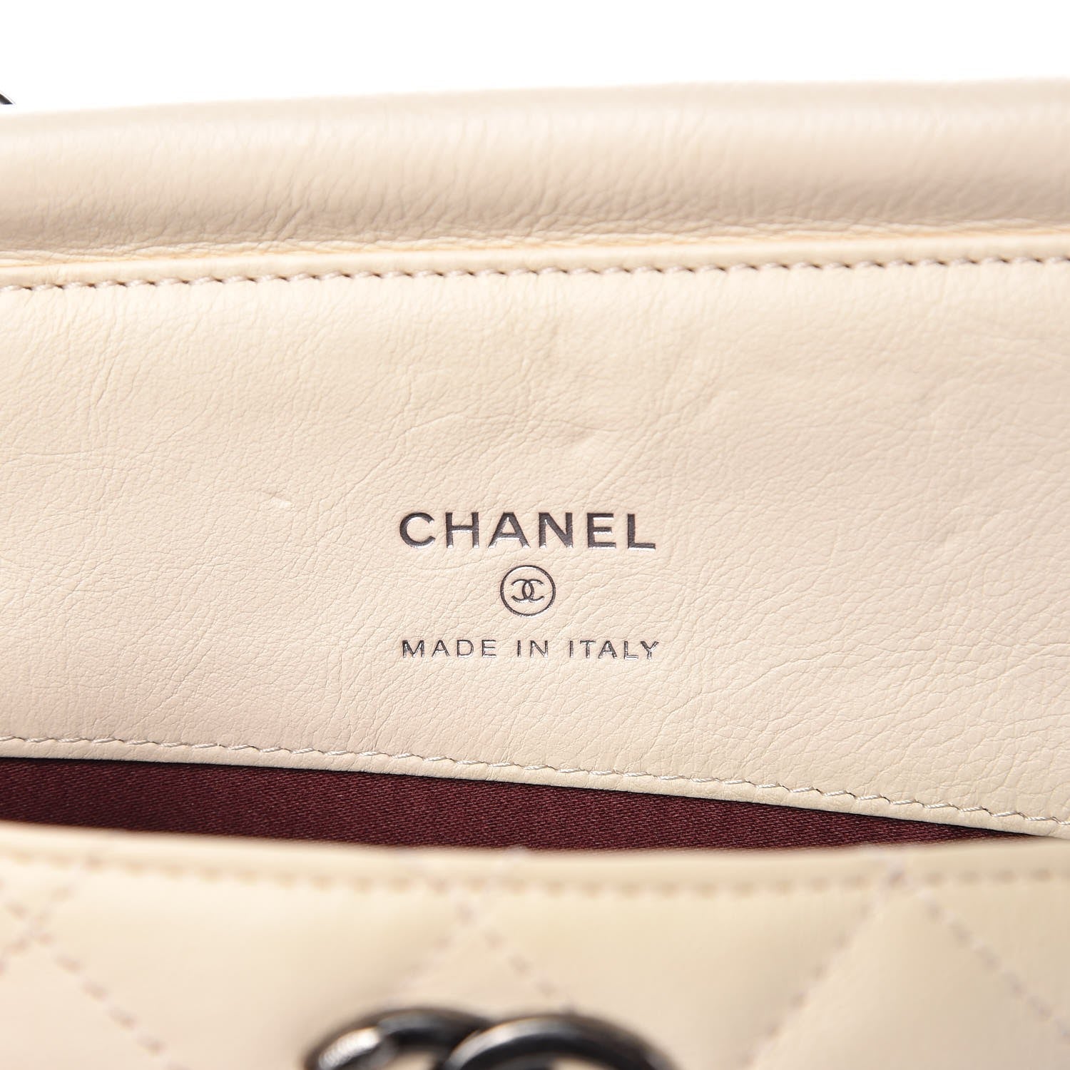 Chanel Calfskin Quilted CC Waiter Clutch Clutch With Chain White 7 of 9