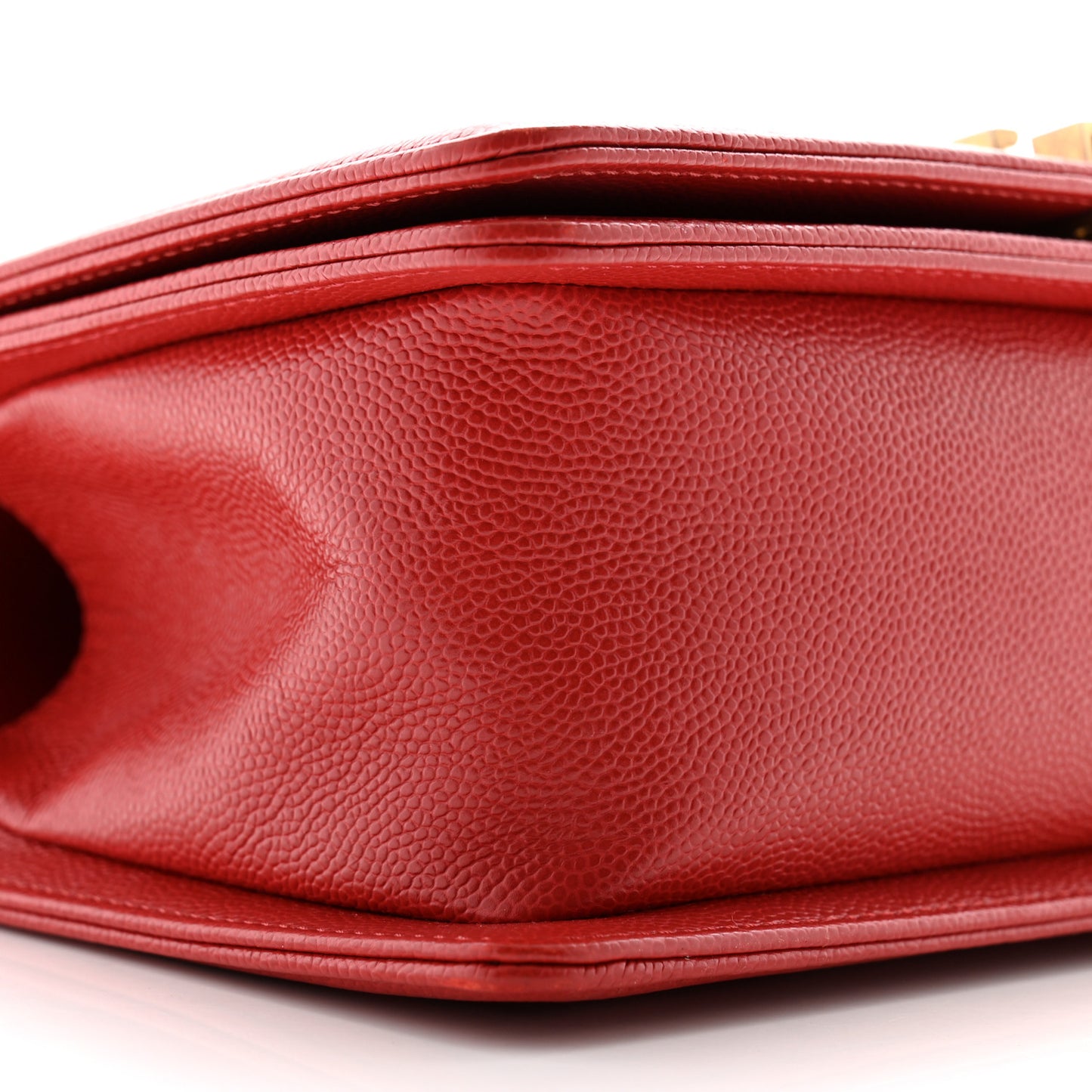 Caviar Chevron Quilted Medium Boy Flap Red