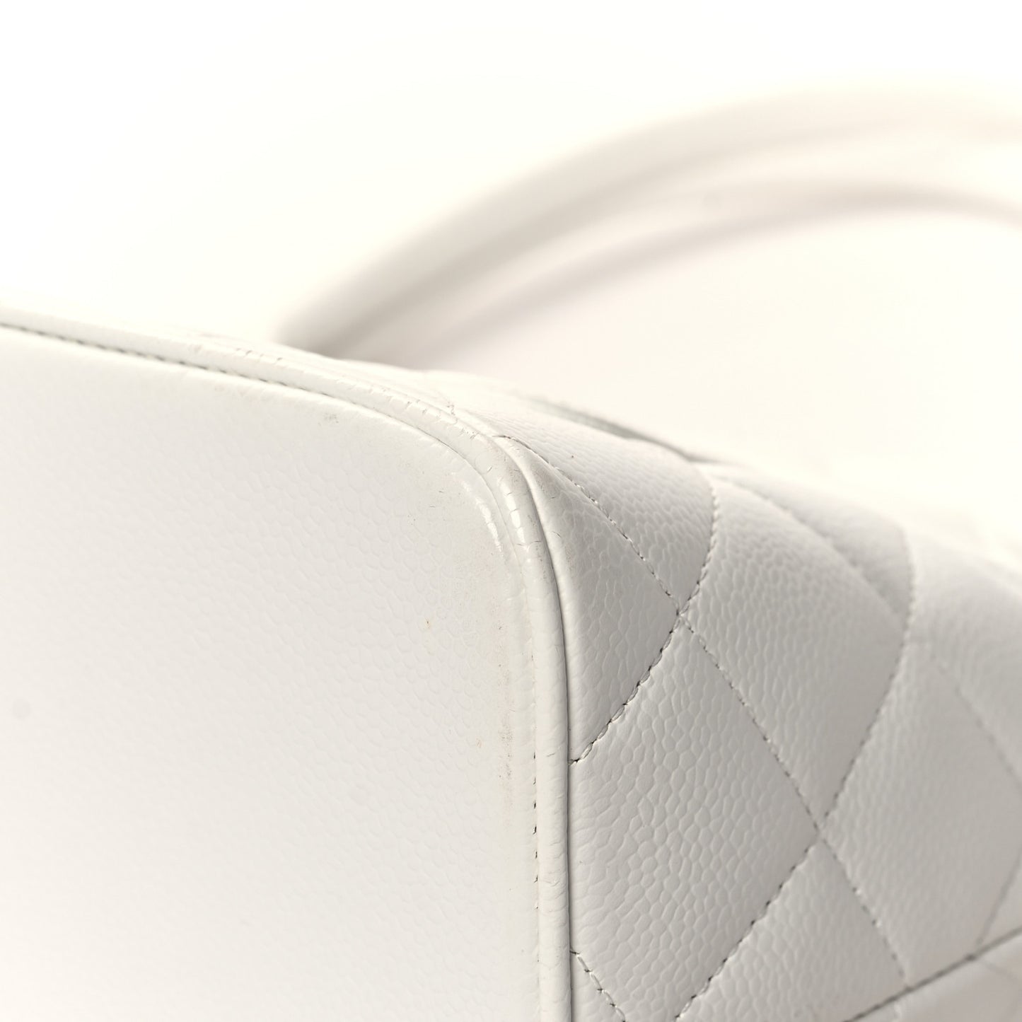 Caviar Quilted Medallion Tote White