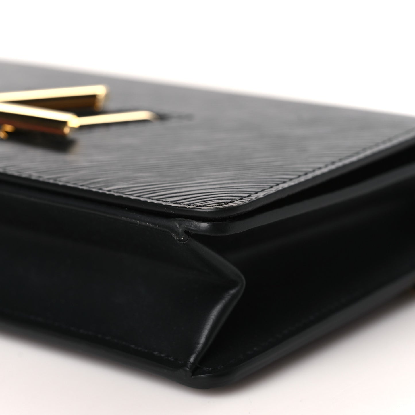 Epi Twist Belt Chain Wallet Black