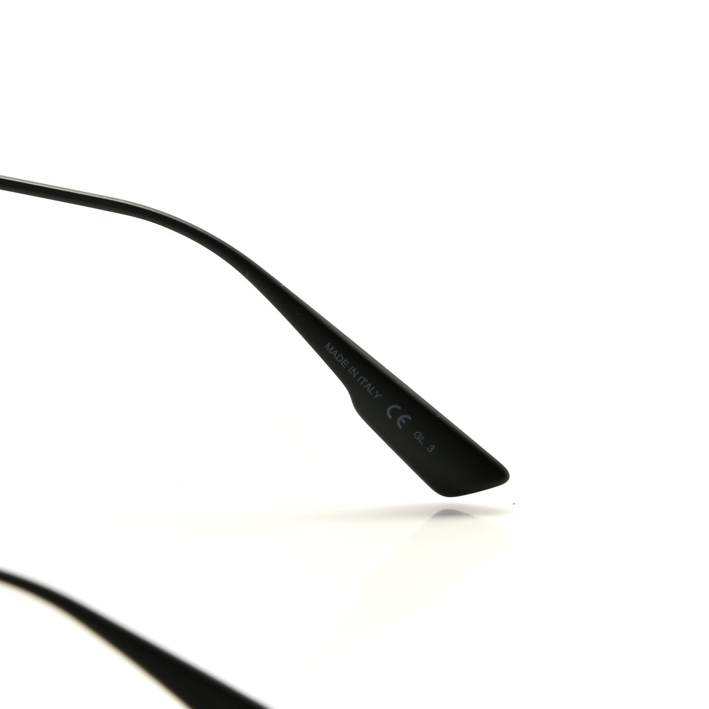 Square 30 Montaigne Sunglasses Black