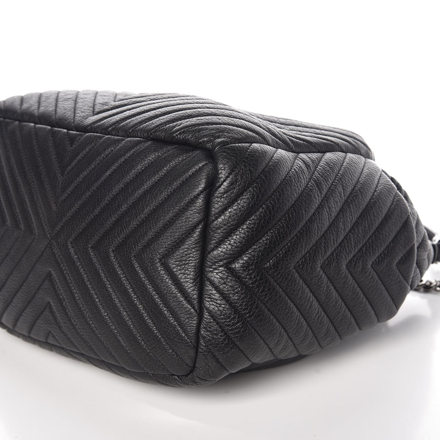 Deerskin Chevron Large CC Chain Bucket Drawstring Bag Black