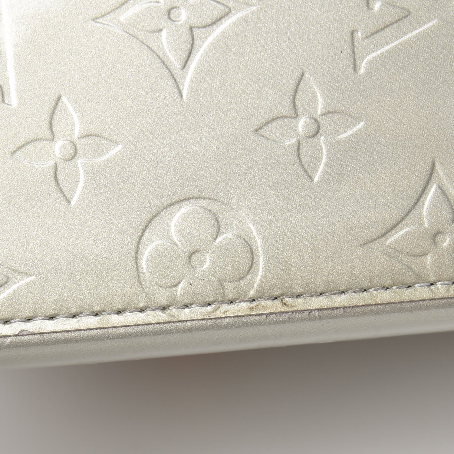 Louis Vuitton Vernis Reade PM Silver 11 of 13
