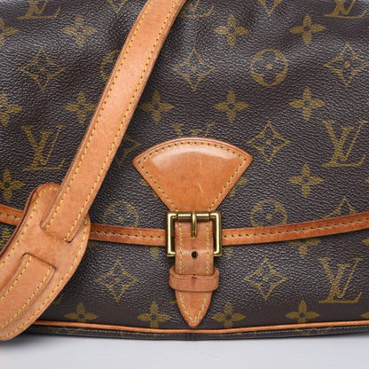 Louis Vuitton Monogram Sologne 8 of 17