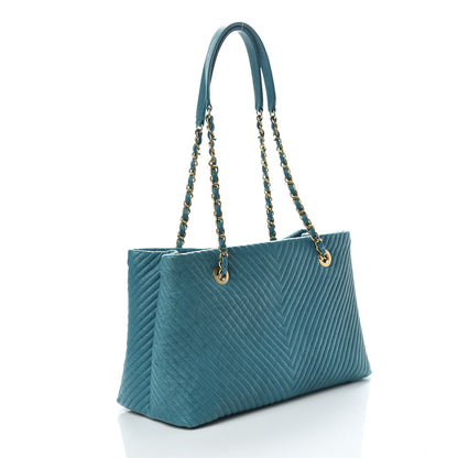Chanel Wrinkled Lambskin Chevron Quilted Surpique Tote Green 3 of 10