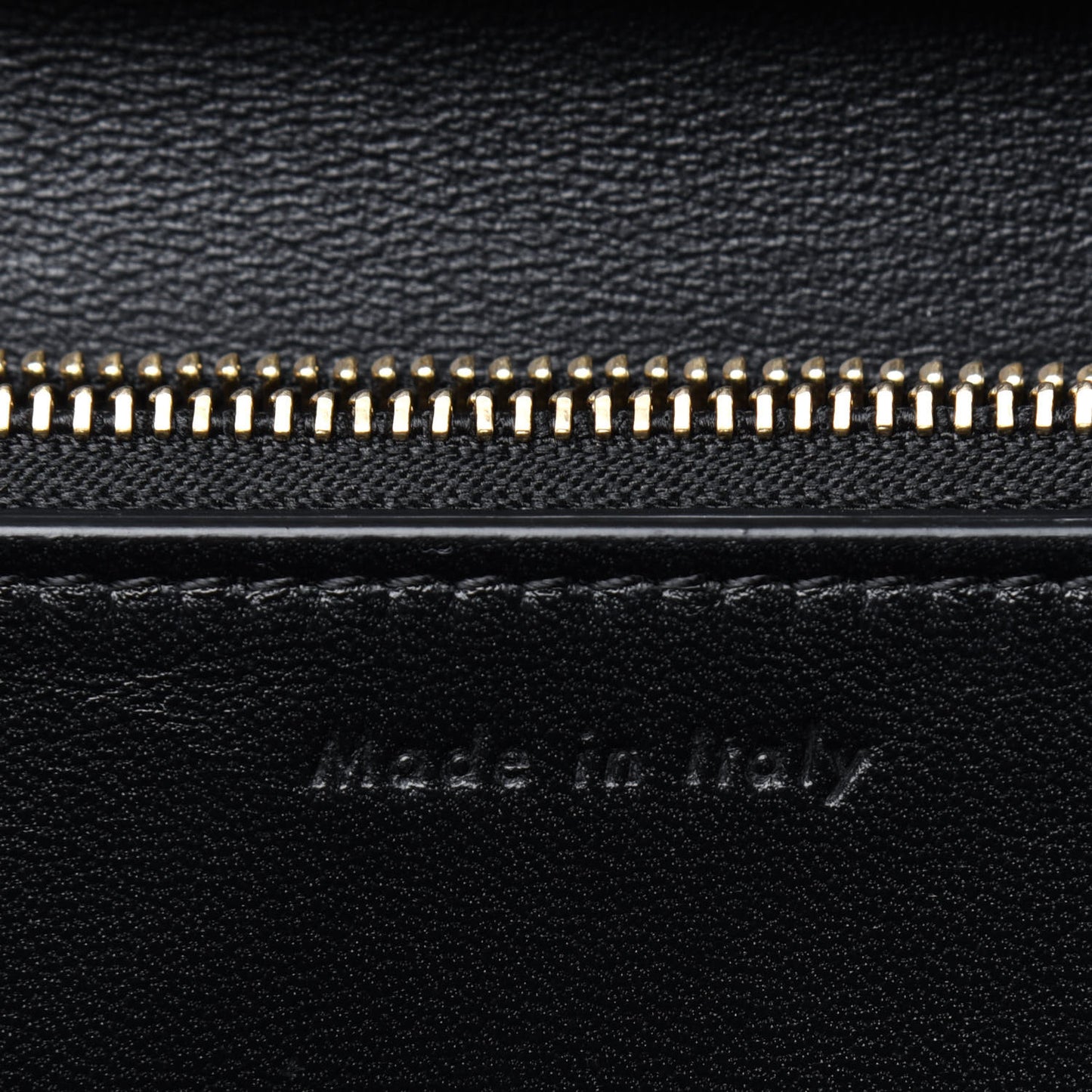 Box Calfskin Medium Classic Box Flap Bag Black
