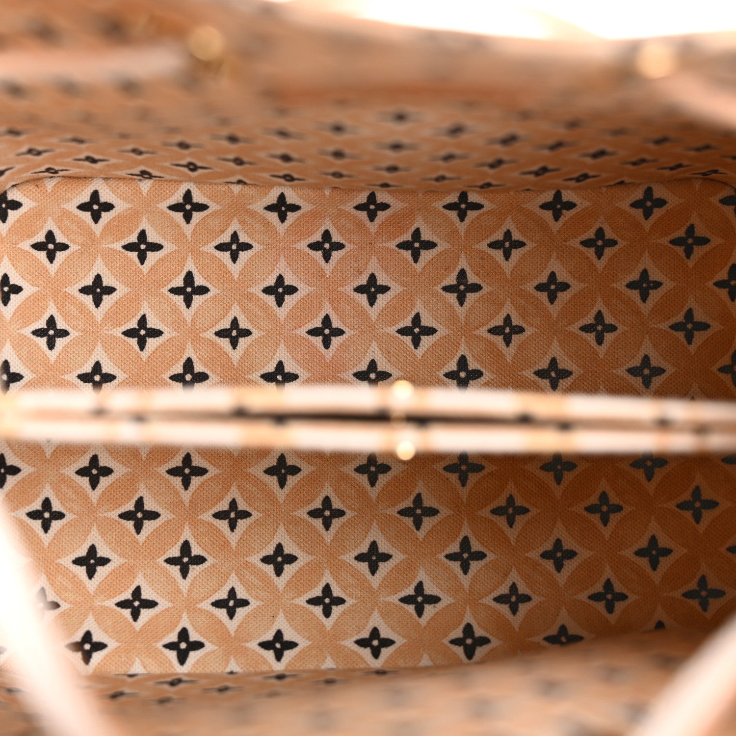 Louis Vuitton Monogram Giant By The Pool 2.0 Neonoe BB Beige 5 of 10