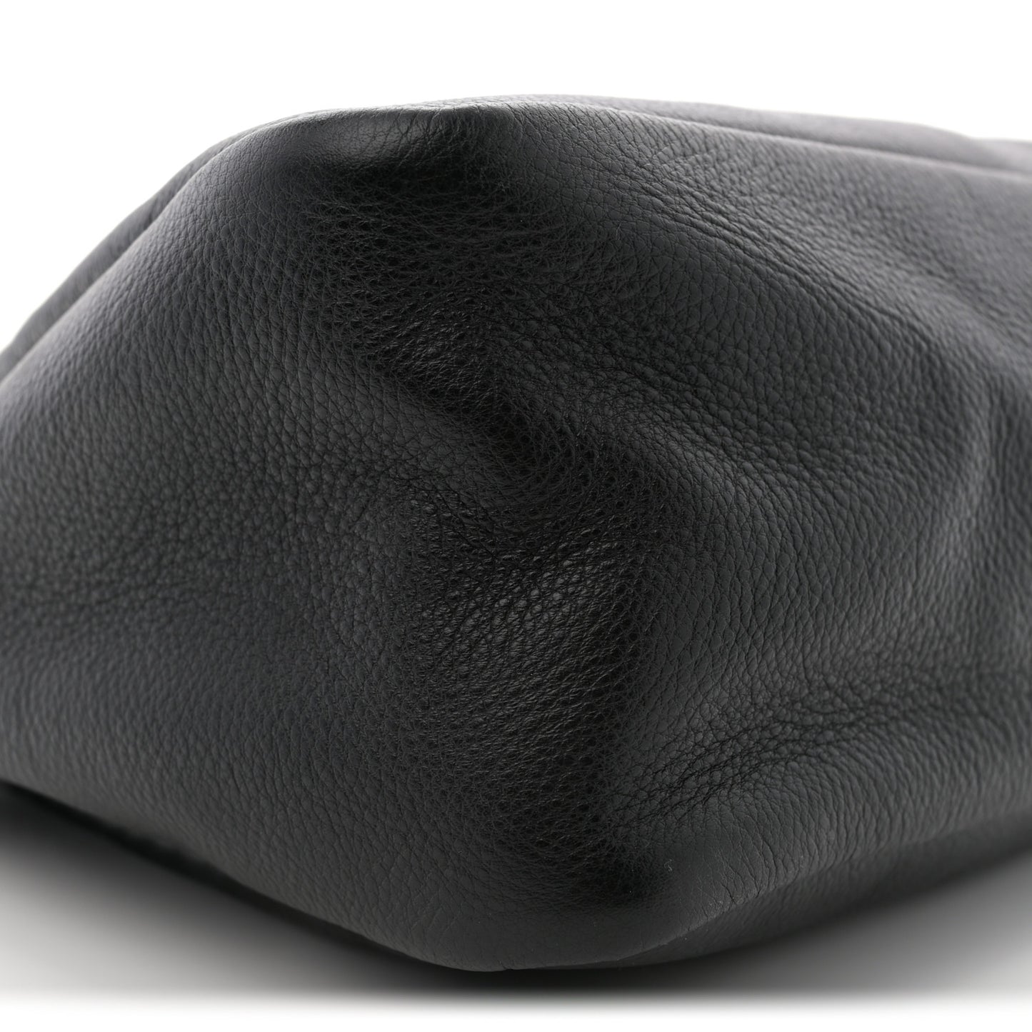 Vitello Daino Soft Medium Zippered Top Handle Bag Black