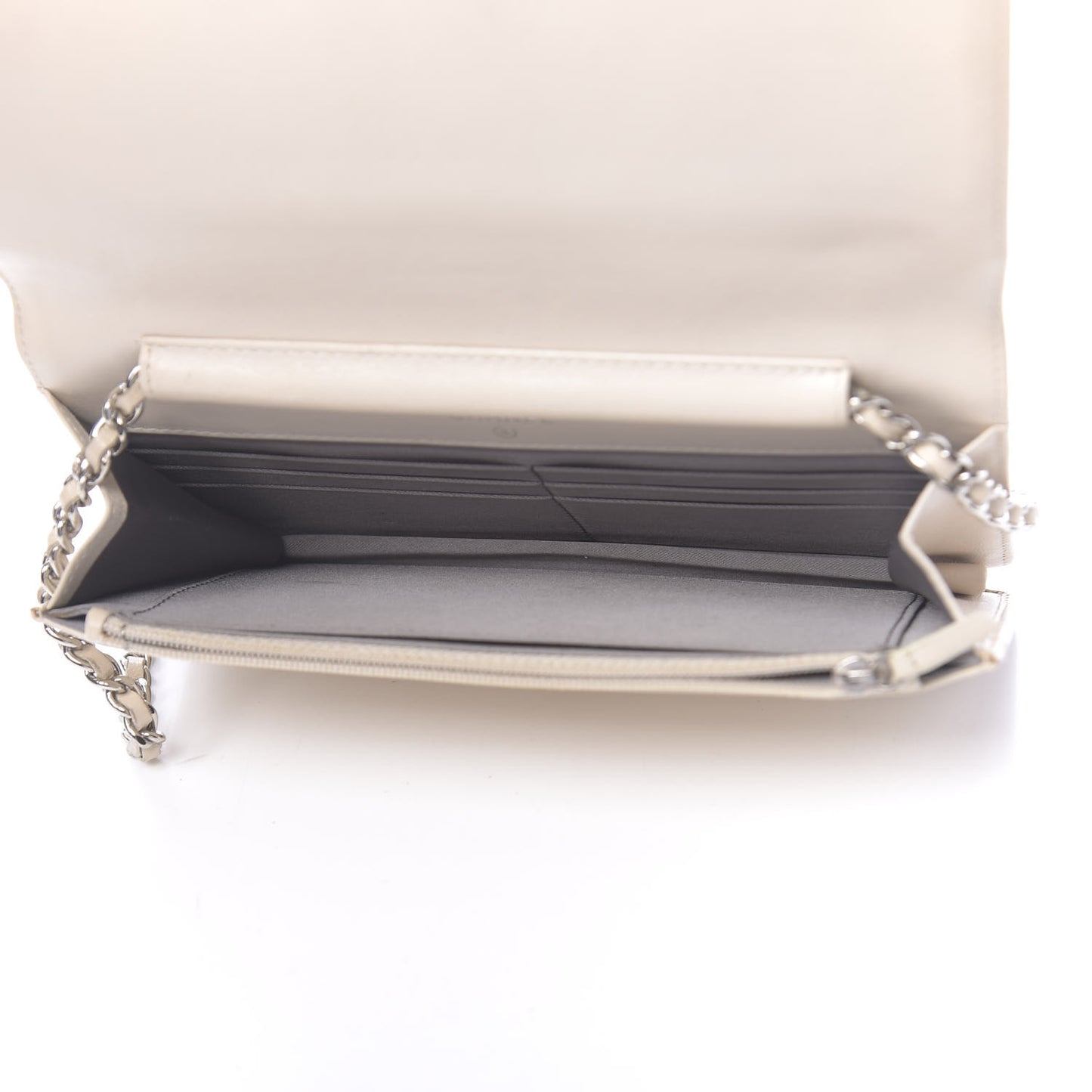 Lambskin Studded CC Wallet On Chain WOC Beige