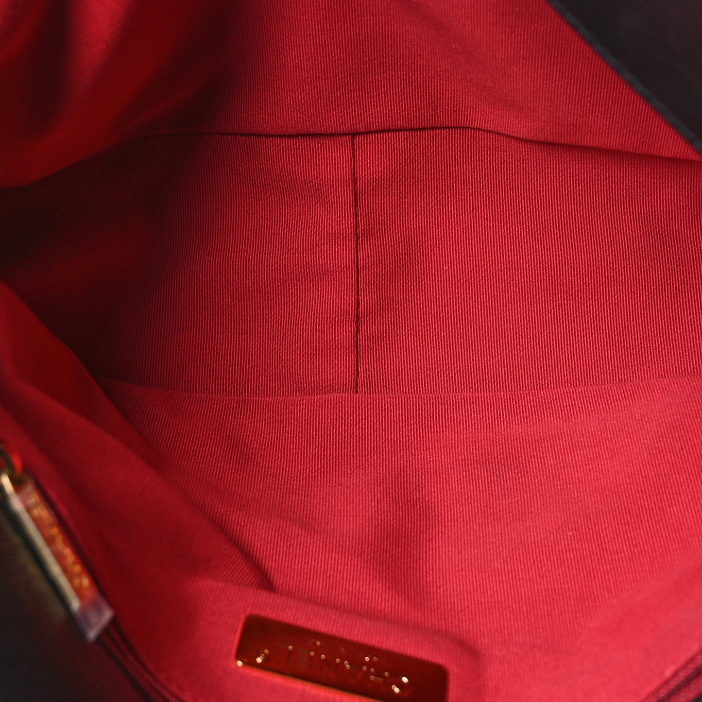 Lambskin Quilted Maxi Chanel 19 Flap Black