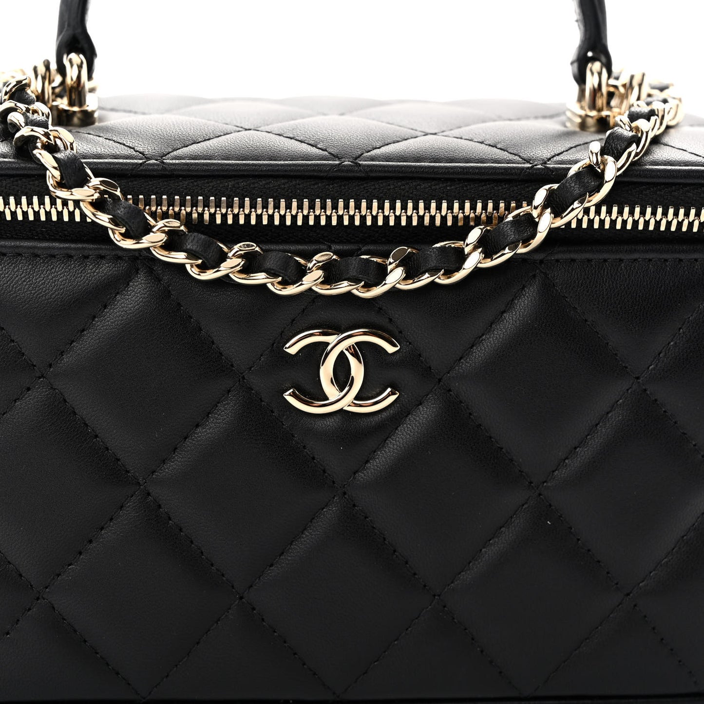Lambskin Quilted Small Top Handle Vanity Case With Chain Black