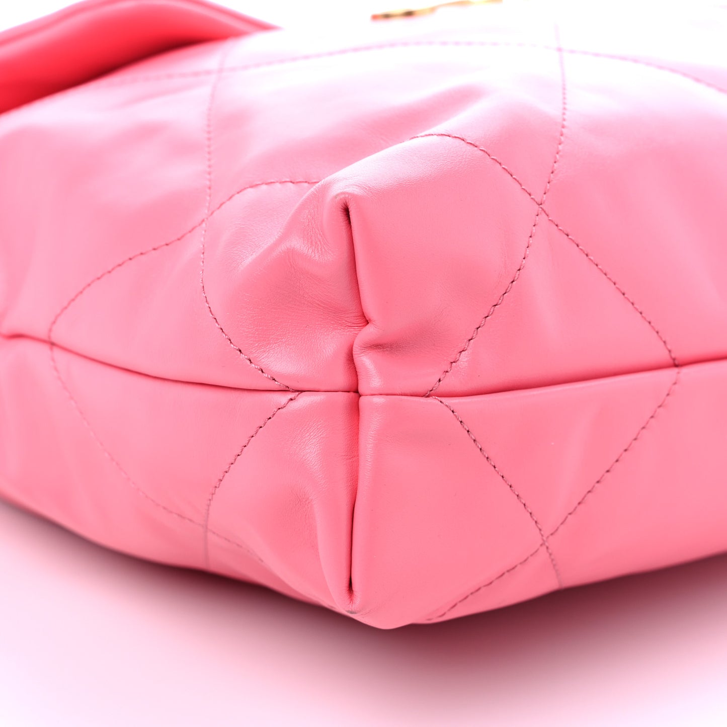 Shiny Calfskin Quilted Chanel 22 Drawstring Bag Coral Pink