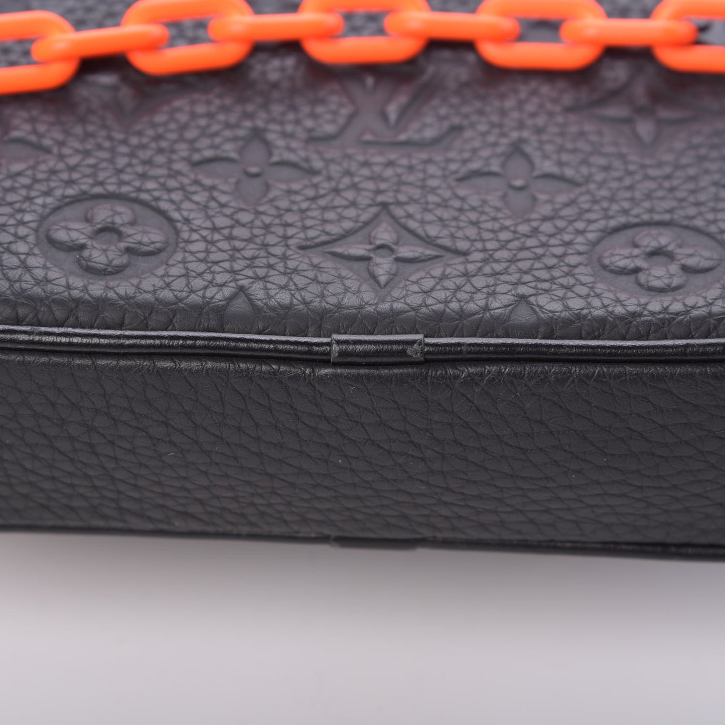 Taurillon Monogram Uniformes Solar Ray Soft Pochette Volga Belt Bag Black