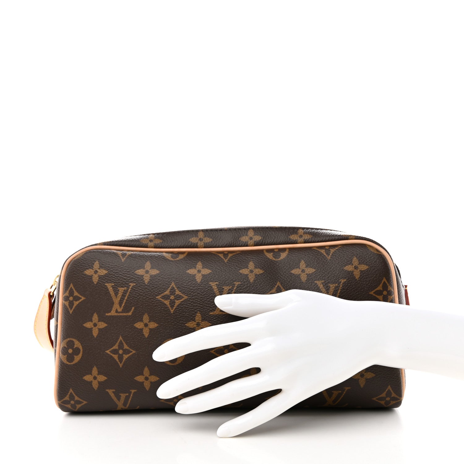 Louis Vuitton Monogram Dopp Kit Toilet Pouch 2 of 11
