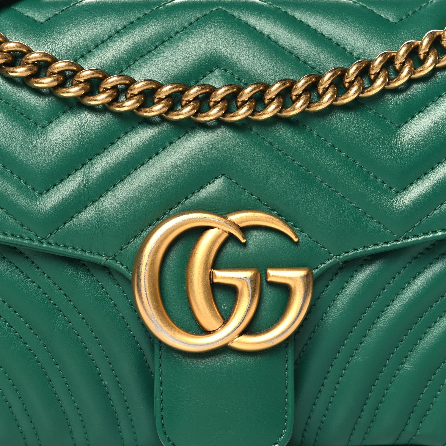 Gucci Calfskin Matelasse Small GG Marmont Shoulder Bag Emerald Green 8 of 11