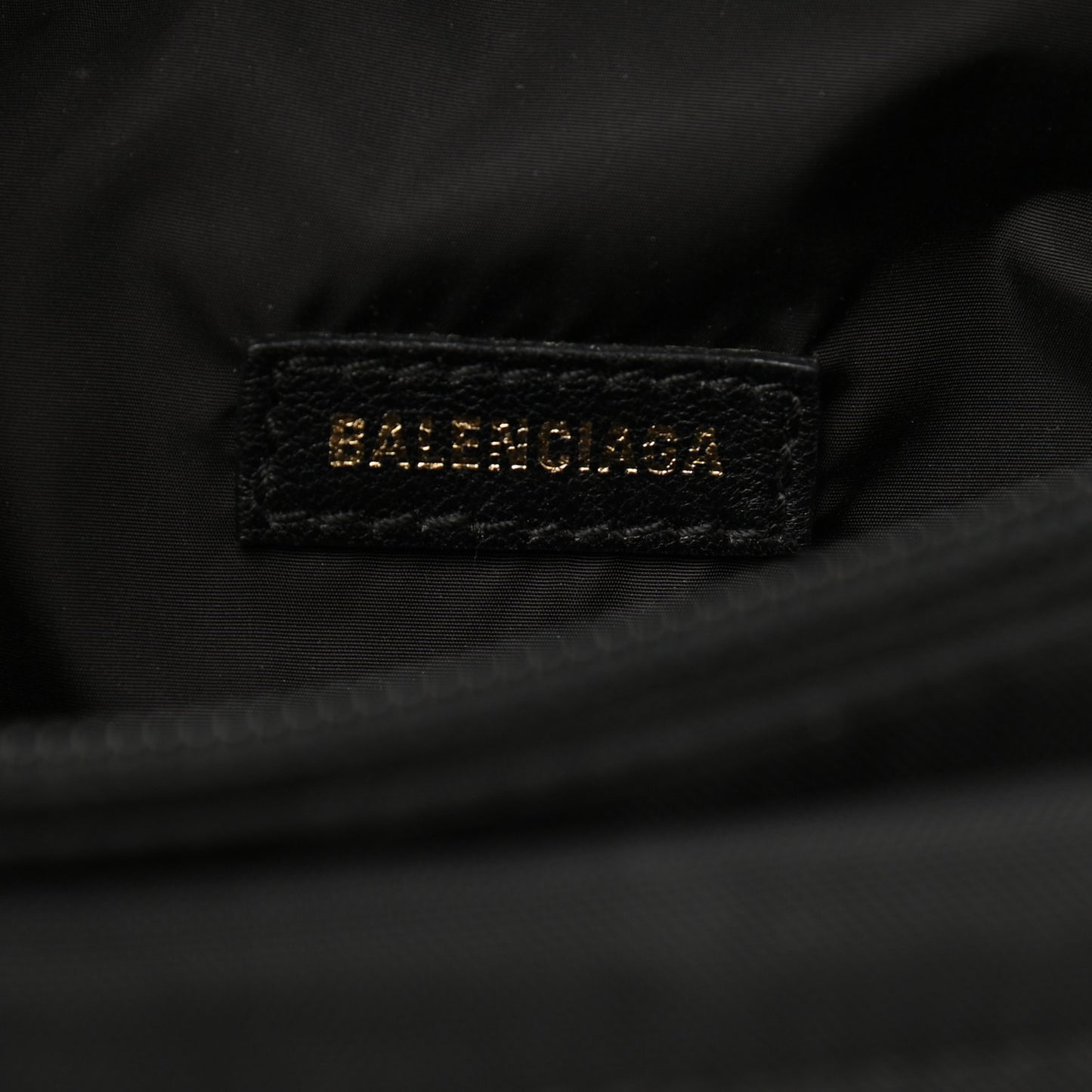 Sport Nylon Logo Embroidered Wheel Belt Bag Black White