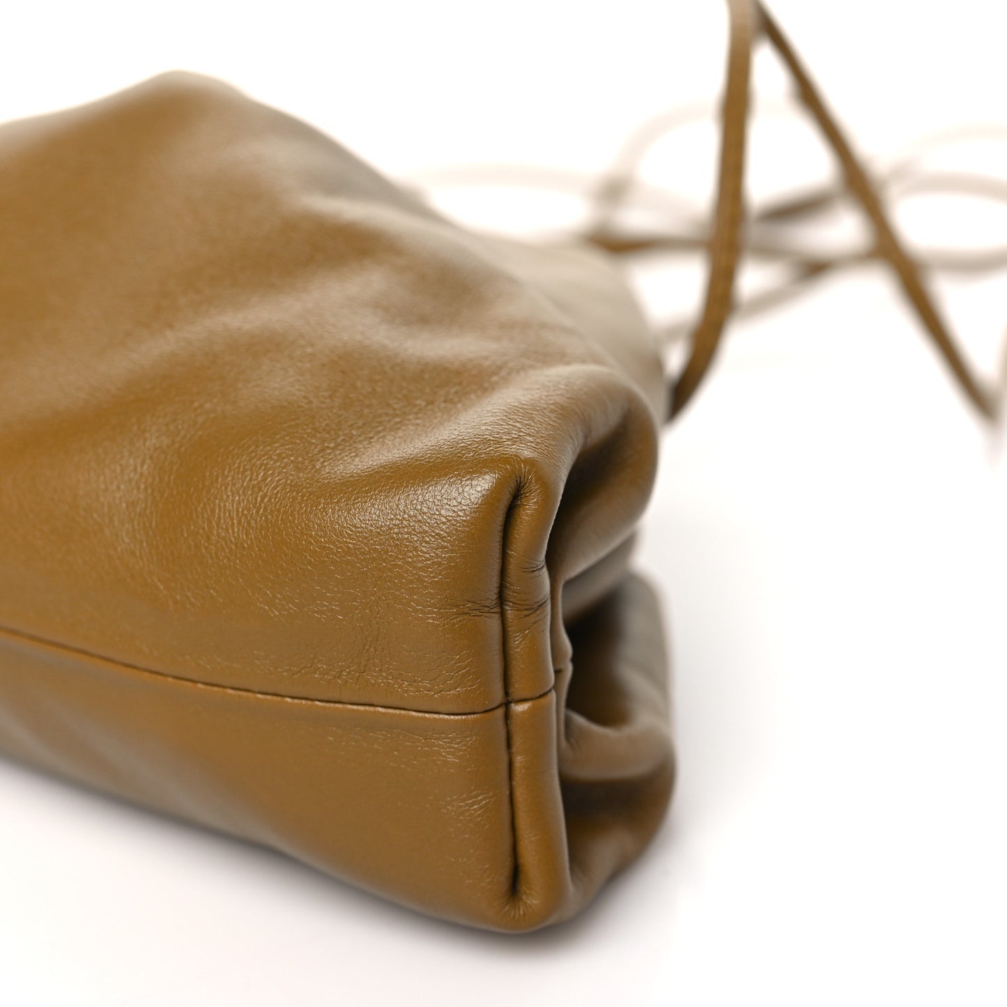 Butter Calfskin The Mini Pouch Moutarde
