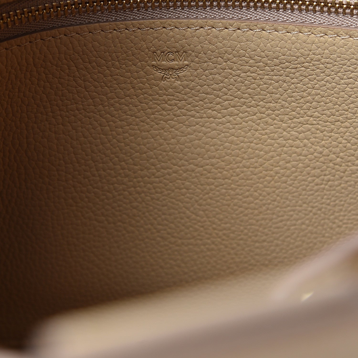 MCM Grained Calfskin Visetos Medium Sarah Hobo Latte Beige 6 of 12
