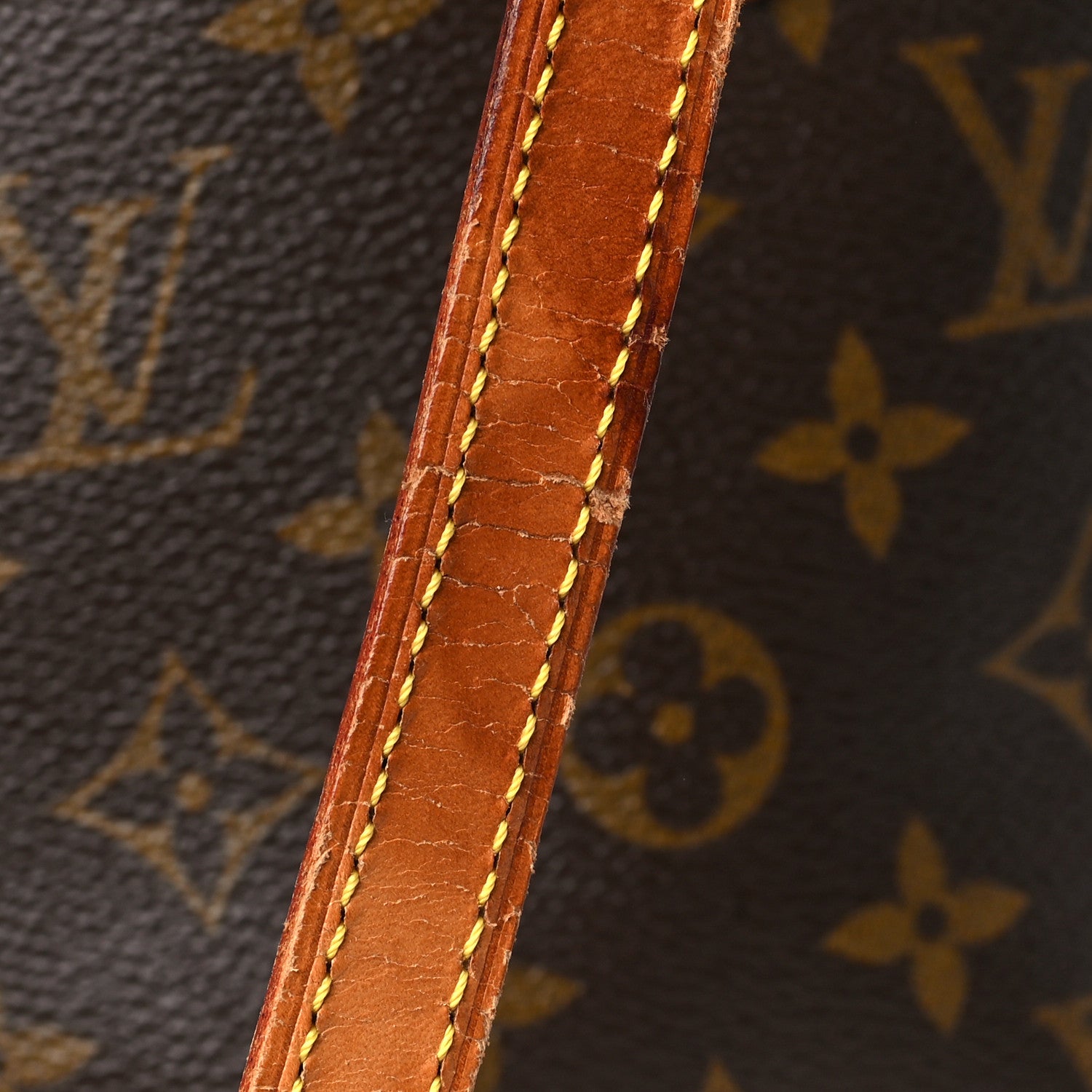 Louis Vuitton Monogram Petit Bucket 23 10 of 11